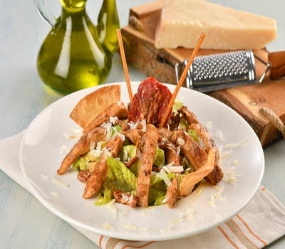 Tavuklu Sezar Salata