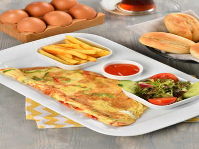 Köy Yumurtalı Sebzeli Omlet