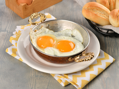 Tereyağlı Sahanda Köy Yumurtası