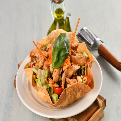 Biftekli Taco Salata